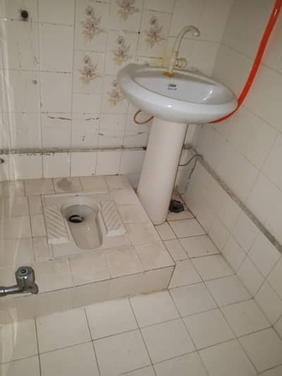 2 Bed DD, Portion on Reny, Block-2