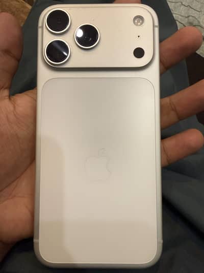 Apple iPhone 17 Pro Max