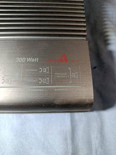 Sencor car amplifier 2