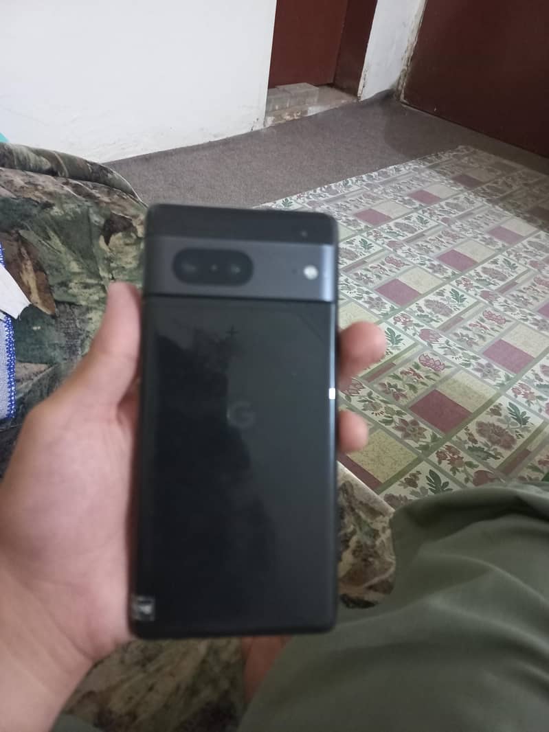 Google Pixel 7 3