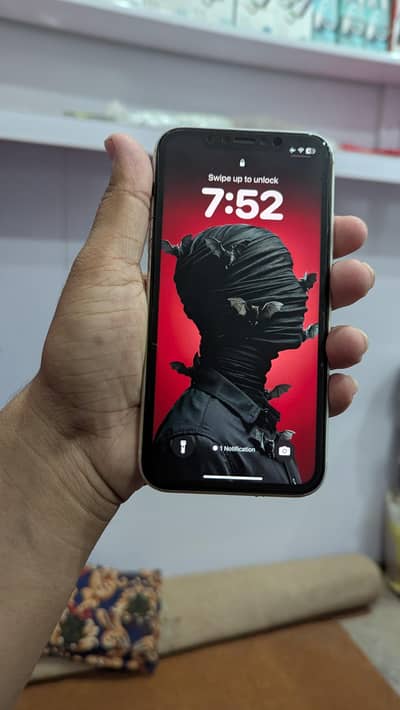 Apple iPhone XR 64 GB