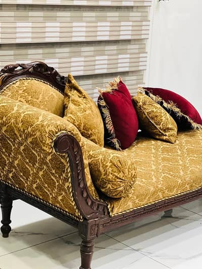 Wooden deewan