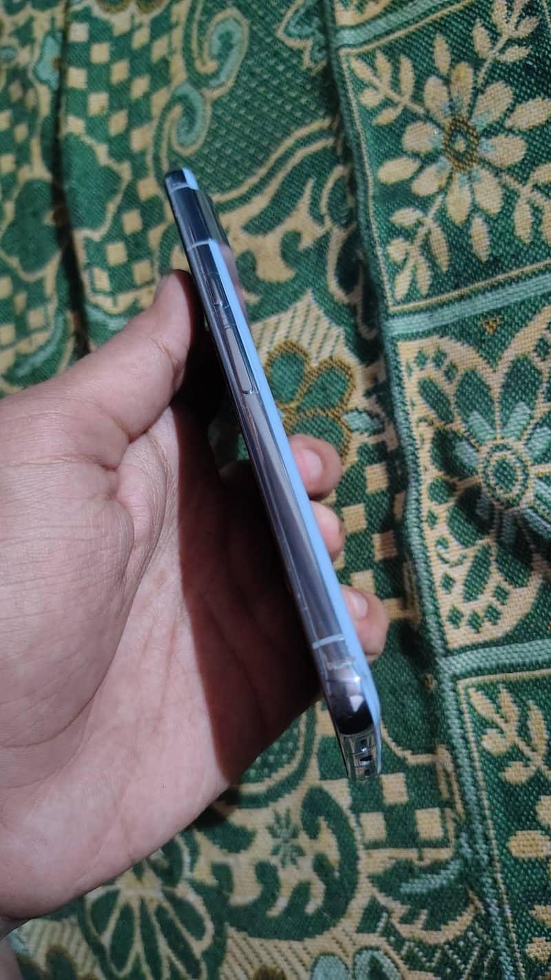 Google Pixel 8 Pro 3
