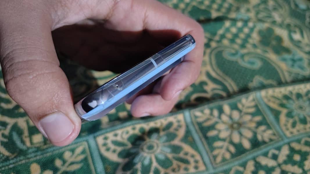 Google Pixel 8 Pro 4