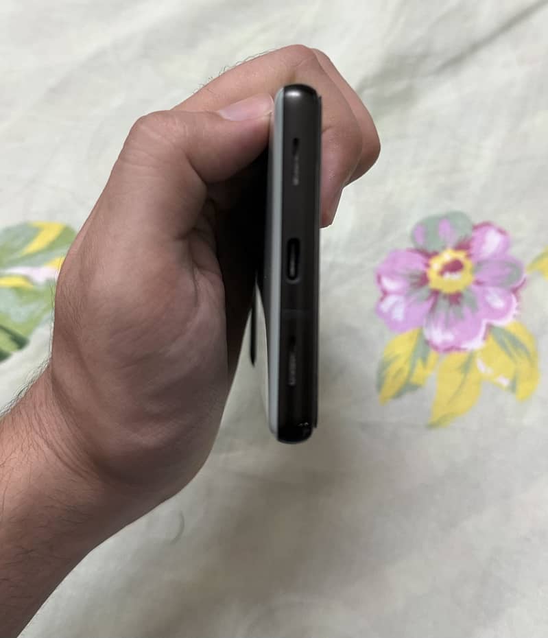 Google pixel 6a 3