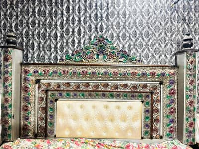bed set king size and one TV free