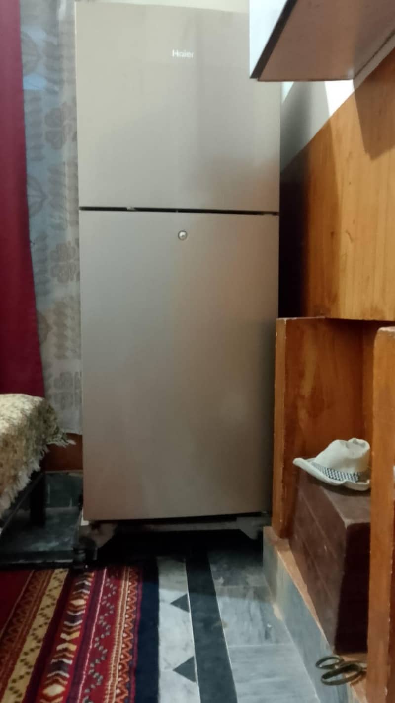 Refrigerator 4