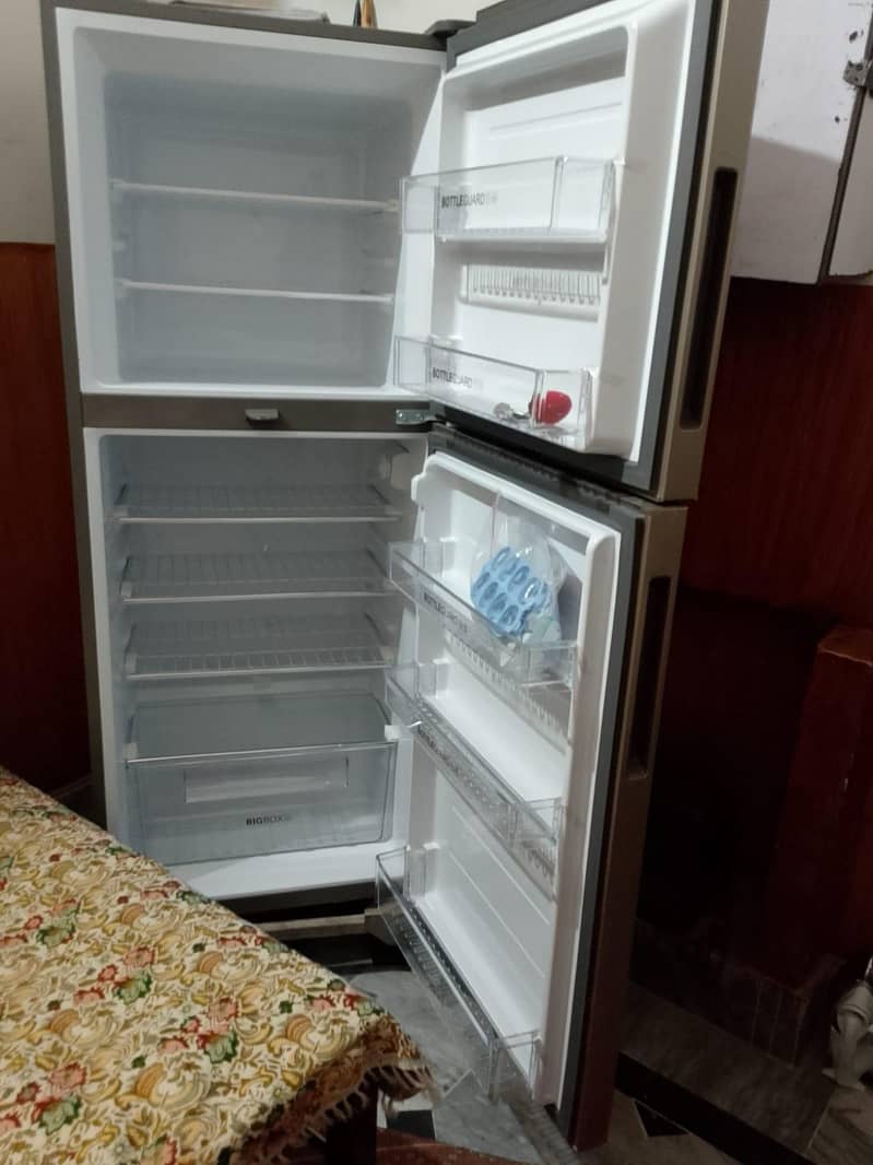 Refrigerator 6