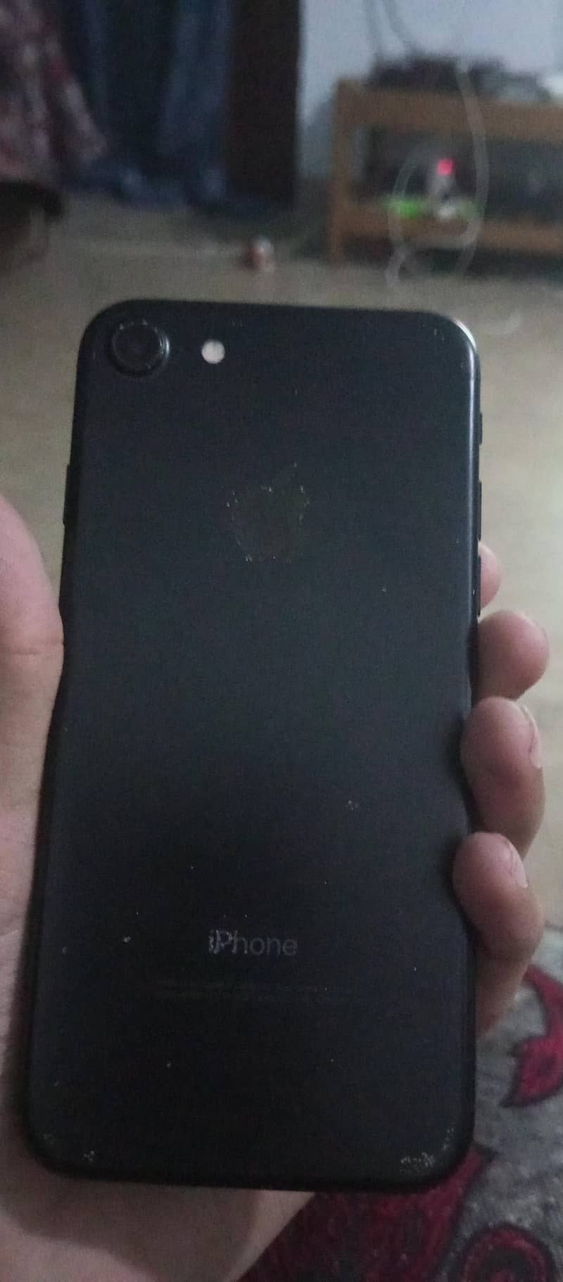 Apple iPhone 7 1