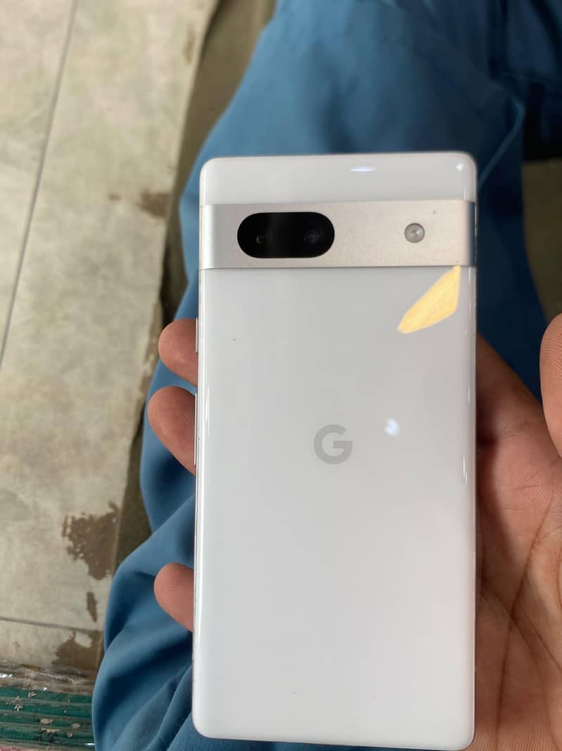 Google Pixel 7a 1