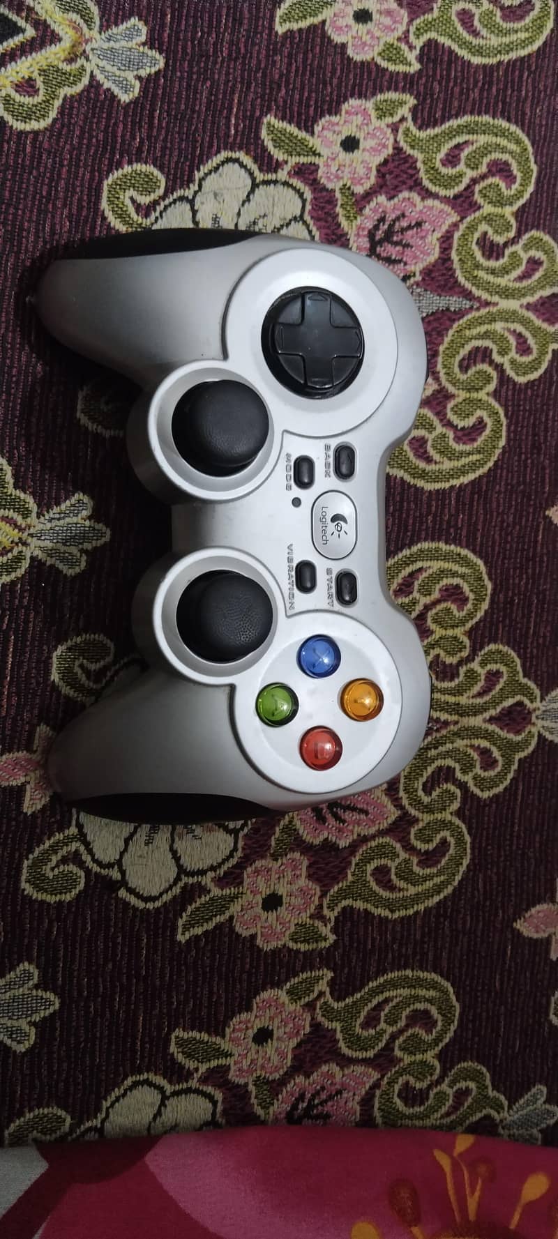 Logitech wireless controller f710 0
