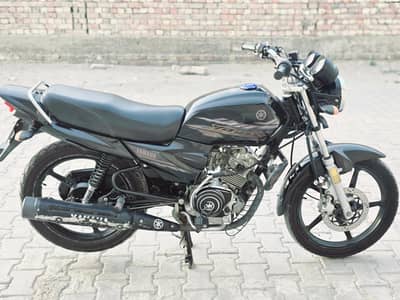 Yamaha YBR 125Z-DX Black One Hand Used All Punjab Registered New Tyres