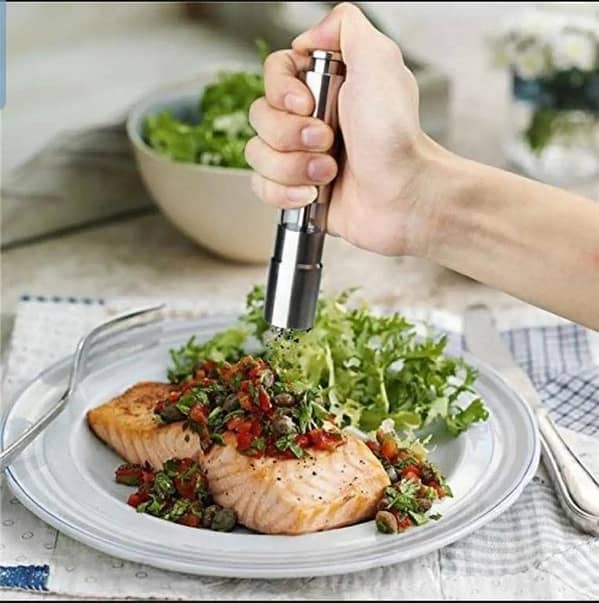 Manual Papper Grinder Conical Burr Mill With Portable Stainless Steel Hand Crank Papper Grinder 20g Capacity