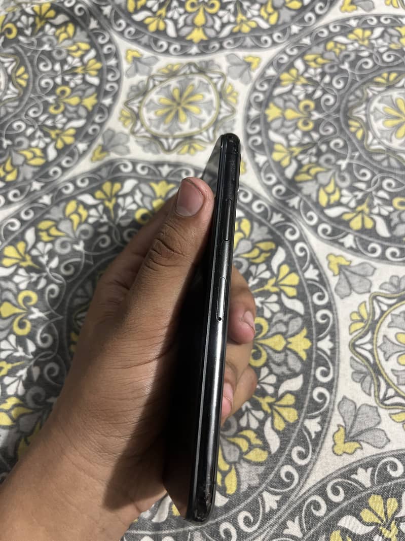 Apple iPhone X 1