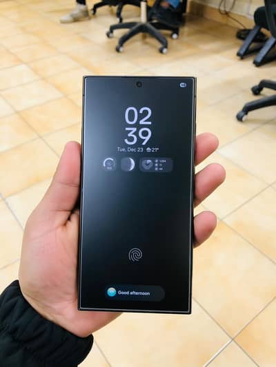 Samsung s24 Ultra 256 GB With Box