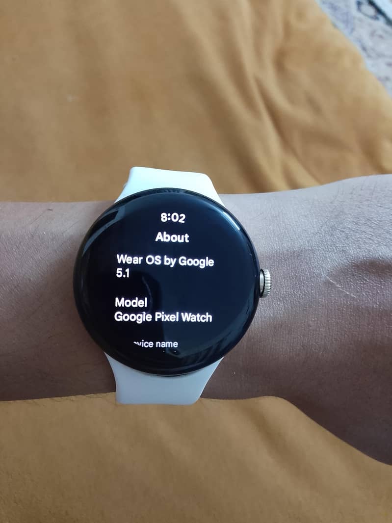 Google Pixel Watch 1 3