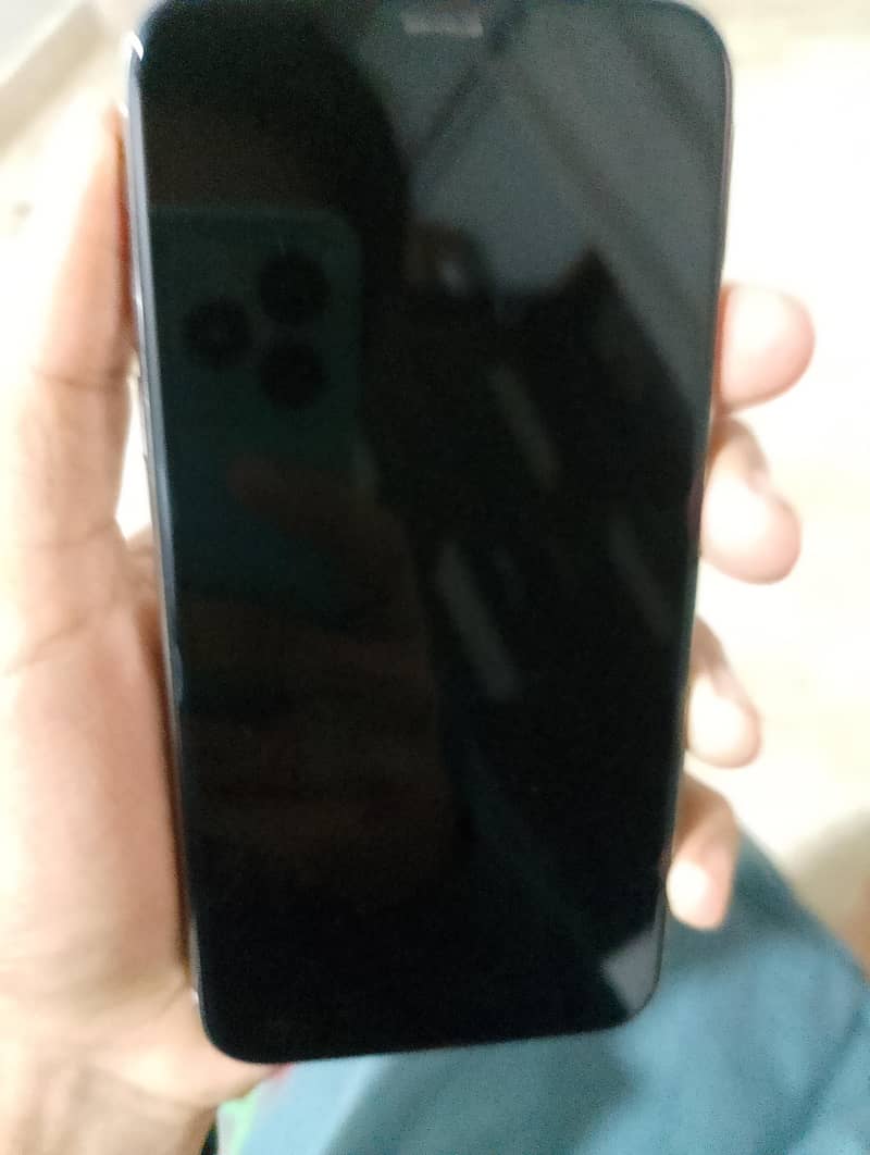 Apple iPhone X 3