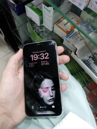 iphone. 11