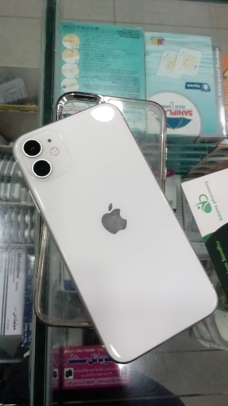 iphone. 11 4