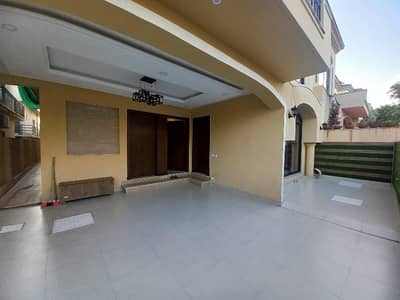 10 Marla Brand new house available for sale in C1 sector bahria envlave Islamabad. A plus construction category.
