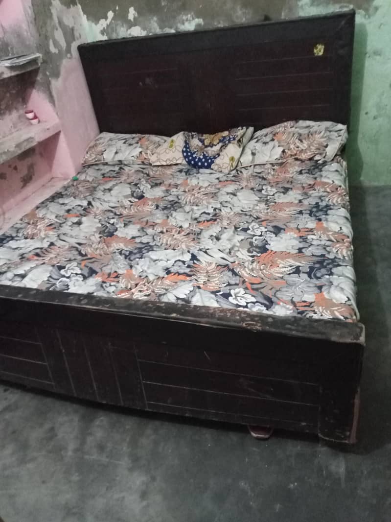 king size bed 2