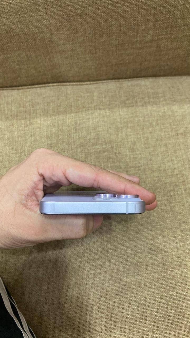Apple iPhone 14 1