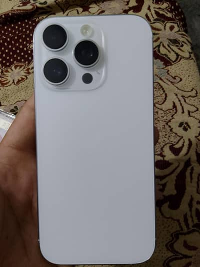 Apple iPhone 16 Pro factory unlock box available