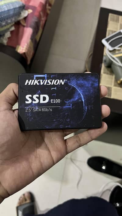 Hikvision SSD E100