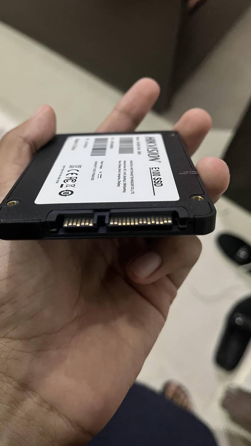 Hikvision SSD E100 2