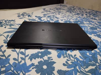 New condition laptop available for sale. dynabook portage i7 8thgen