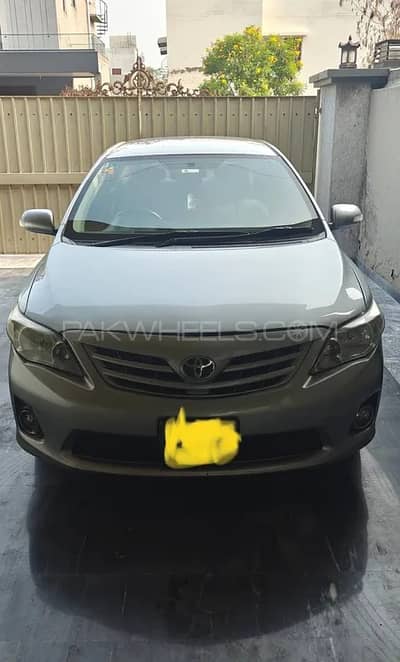 Toyota Corolla Altis Automatic 1.6 2011