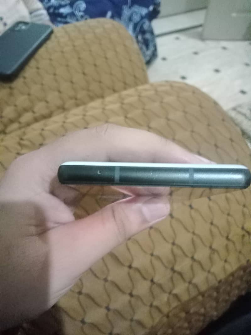 Google Pixel 6a 1