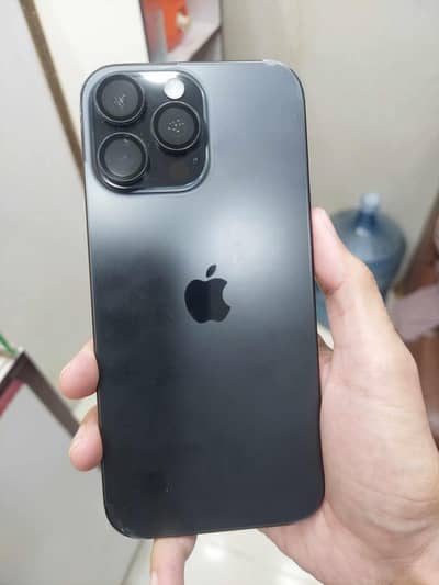 Apple iPhone 16 Pro Max