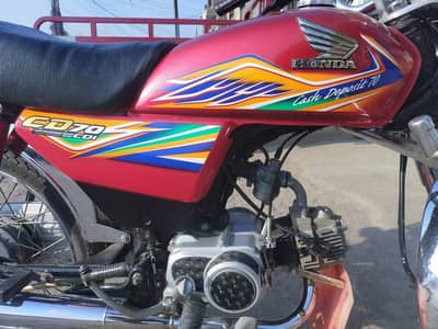Honda CD 70 bike for saleWhatsApp 0328,,36,,86,,100
