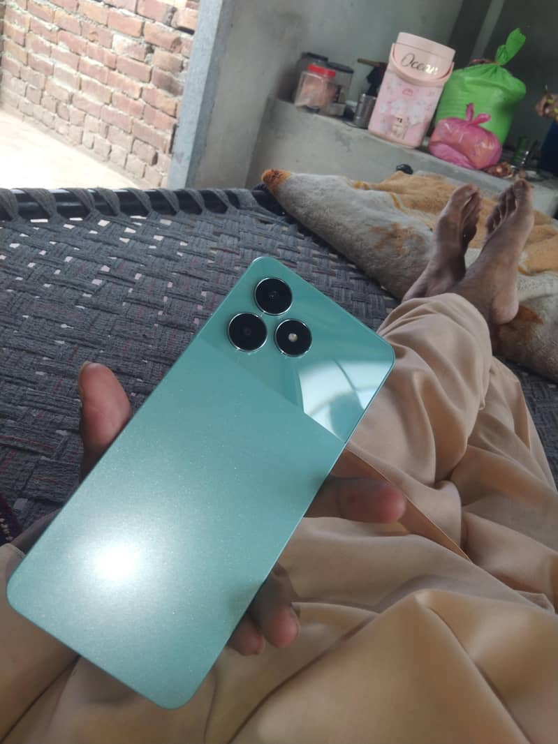 Realme Note 50 1