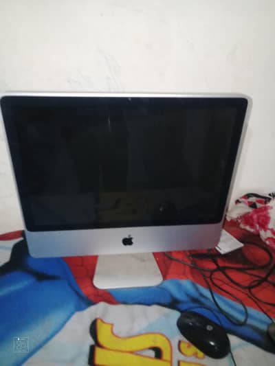 UN touch computer  10/10