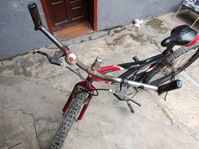 good condition all parts are original