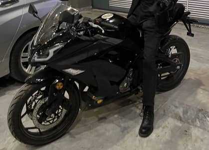 Ninja 400