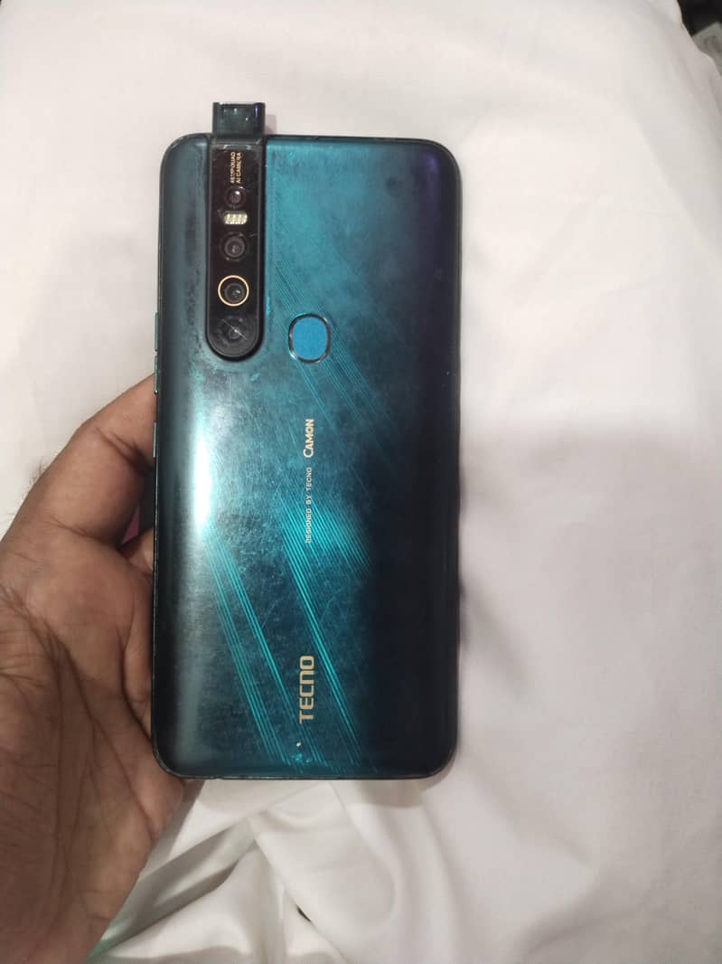 Tecno CAMON 15 Pro 0