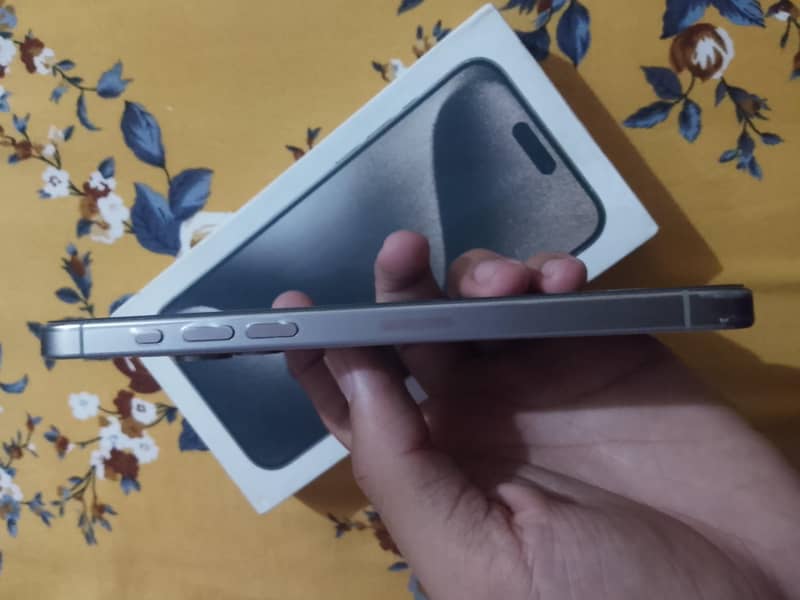Iphone 15 pro max 1