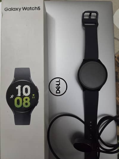 Samsung Galaxy Watch5, 44mm, Graphite - Bluetooth, WiFi, GPS