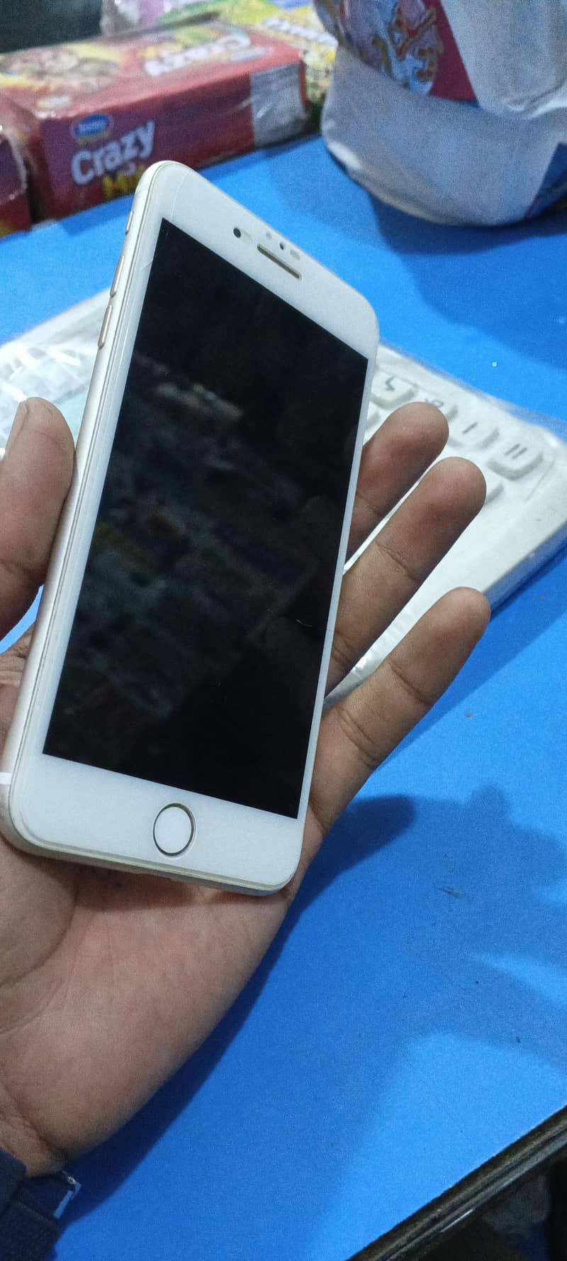 Apple iPhone 7 Plus 2