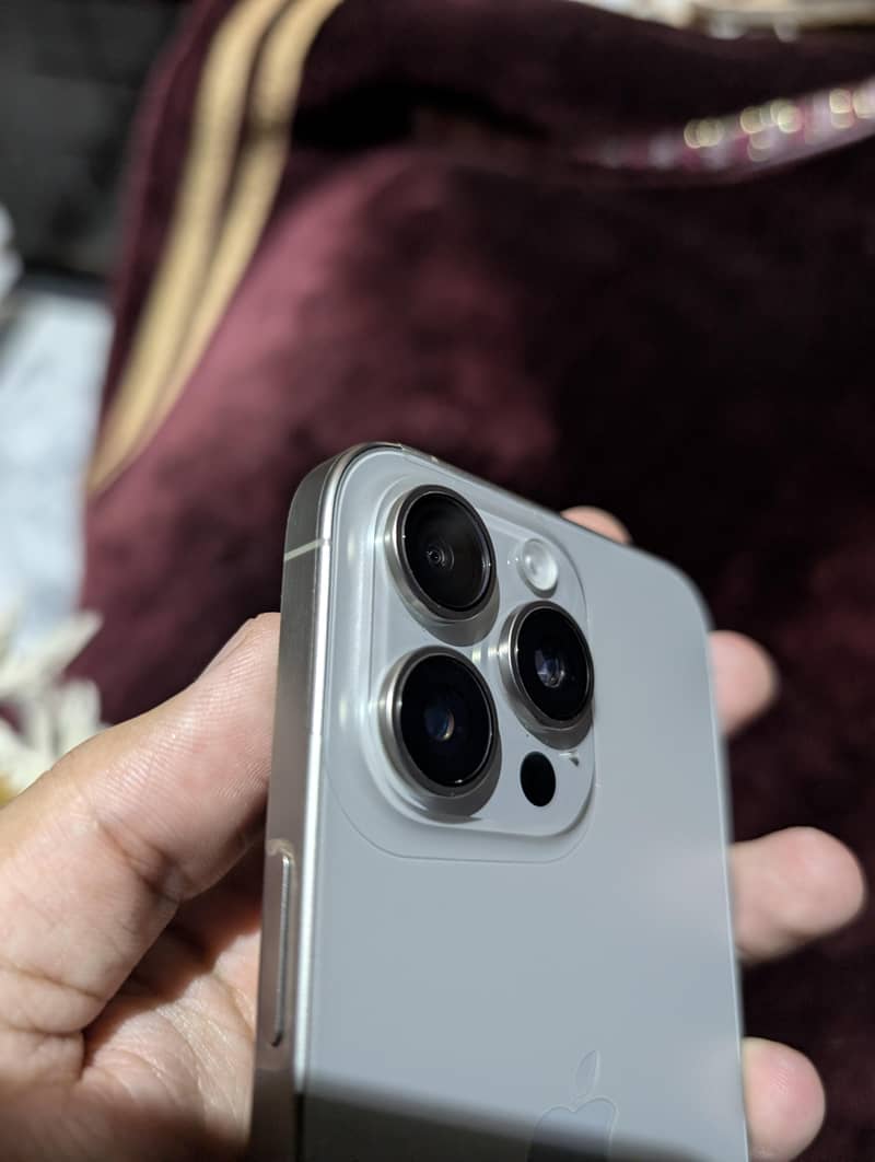iphone 15 pro max 1