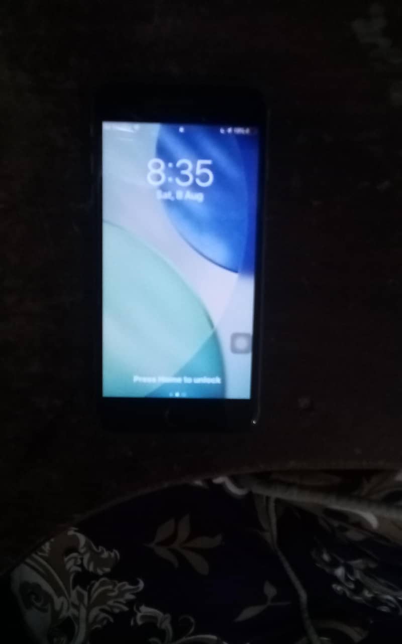 Apple iPhone 6 plus 1