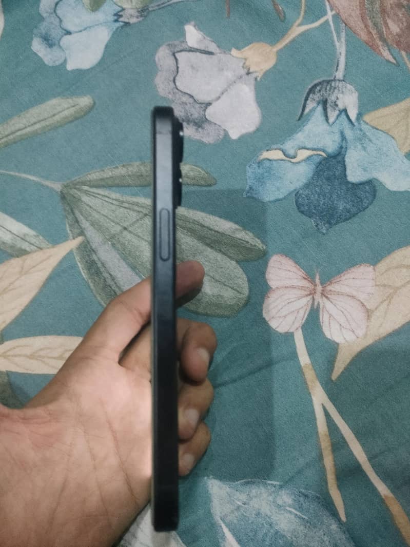 Apple iPhone 15 1