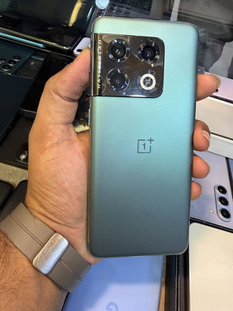 One Plus 10 2