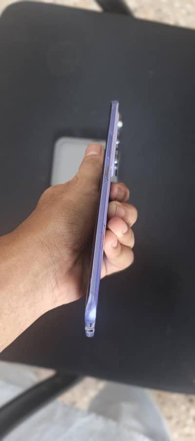 Infinix hot 60 pro plus box original charger untouched cover 8+8gb 256