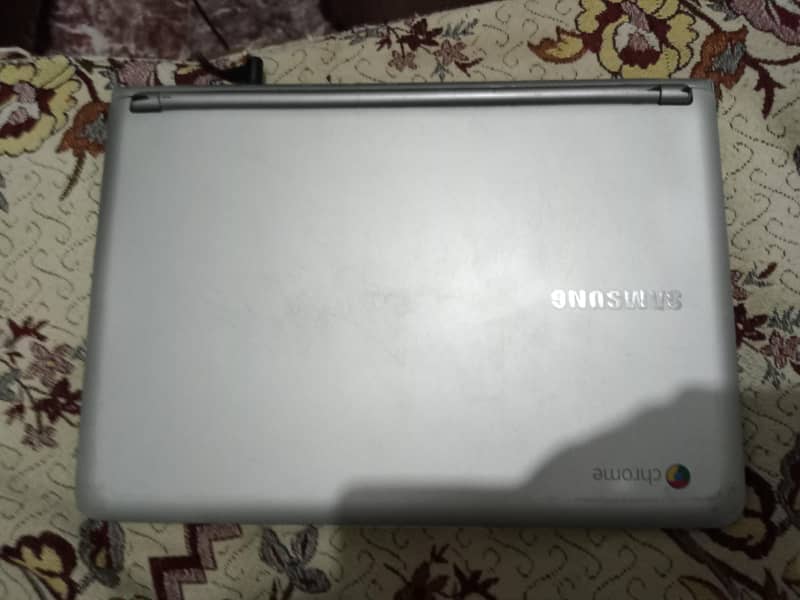CHROME BOOK 1