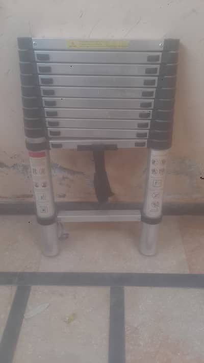 Aluminium Folding Ladder 13ft height for sale in just Rs. 9000 only