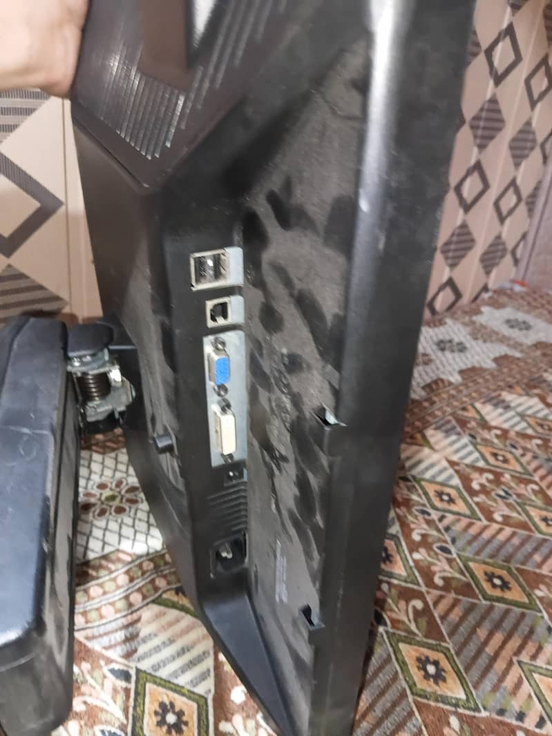 Computer LCD 2